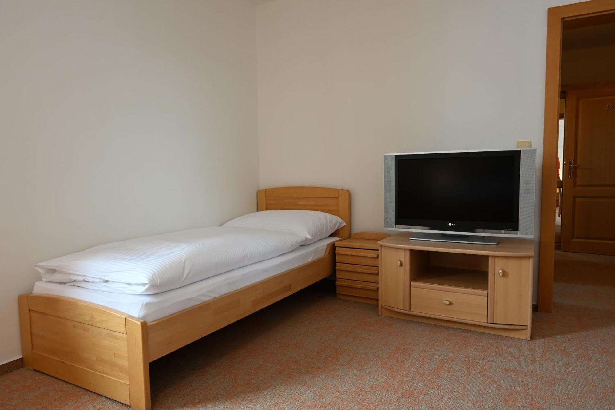 Hotel Euforia โนวาเลสนา ภายนอก รูปภาพ